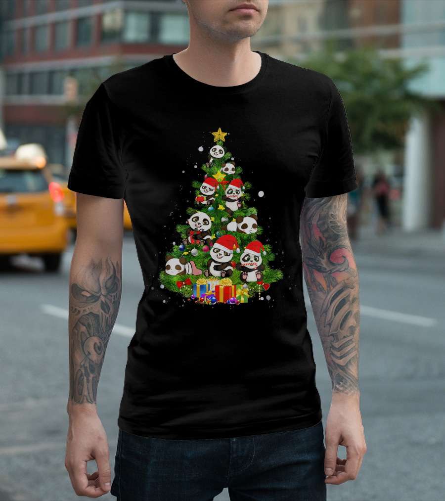 Panda Christmas Tree Xmas Wild Animal Festive Holiday Scene T-Shirt