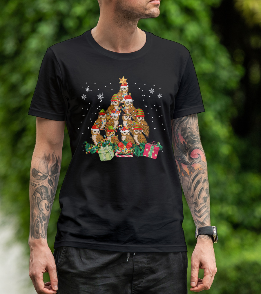 Owl Christmas Tree Santa Hat Lights Star Snowflakes Presents T-Shirt