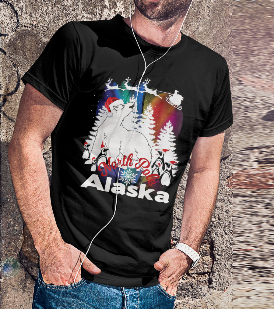 North Pole Alaska Polar Bear Penguins Christmas Scene T-Shirt