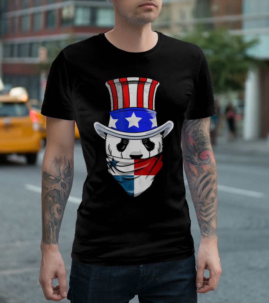 Panamanian Panda Bear in Panama Bandana with Patriotic Hat T-Shirt