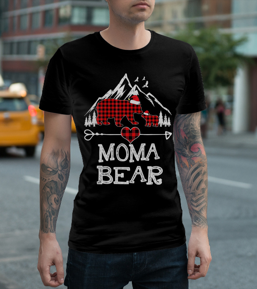 Moma Bear Christmas Red Plaid Buffalo Check Mountains T-Shirt