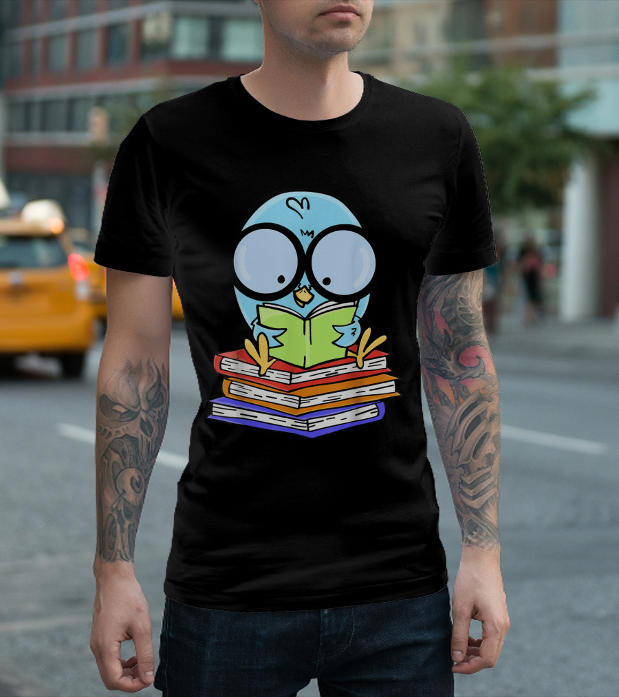 Owl Reading Books Magical Fun Reading T-Shirt