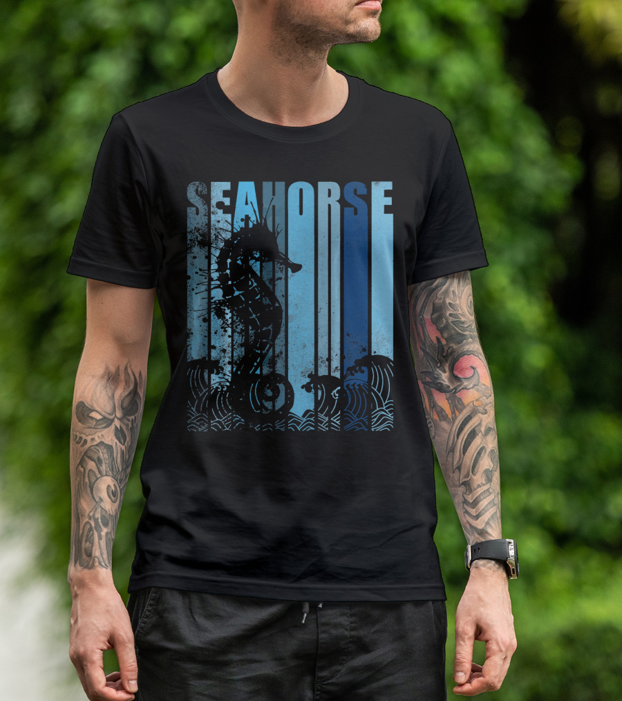 Seahorse Vintage Lover Animal Ocean Waves T-Shirt