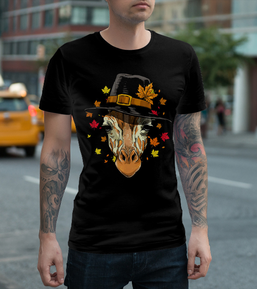 Thanksgiving Autumn Leaves Giraffe Pilgrim Hat T-Shirt