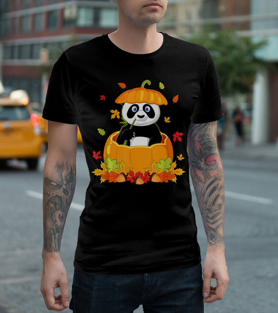 Thanksgiving Panda In Pumpkin With Autumn Leaves T-Shirt