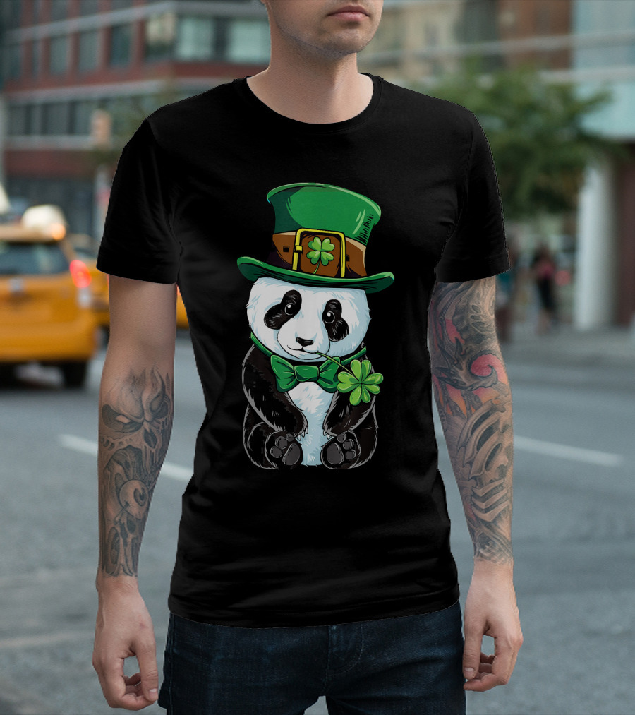 Leprechaun Panda St Patricks Day Four Leaf Clover Bow Tie T-Shirt