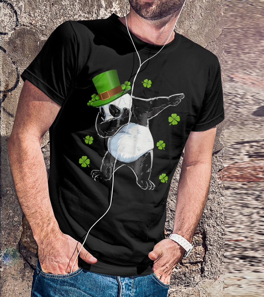 St Patricks Day Dabbing Panda Bear With Clover Hat T-Shirt