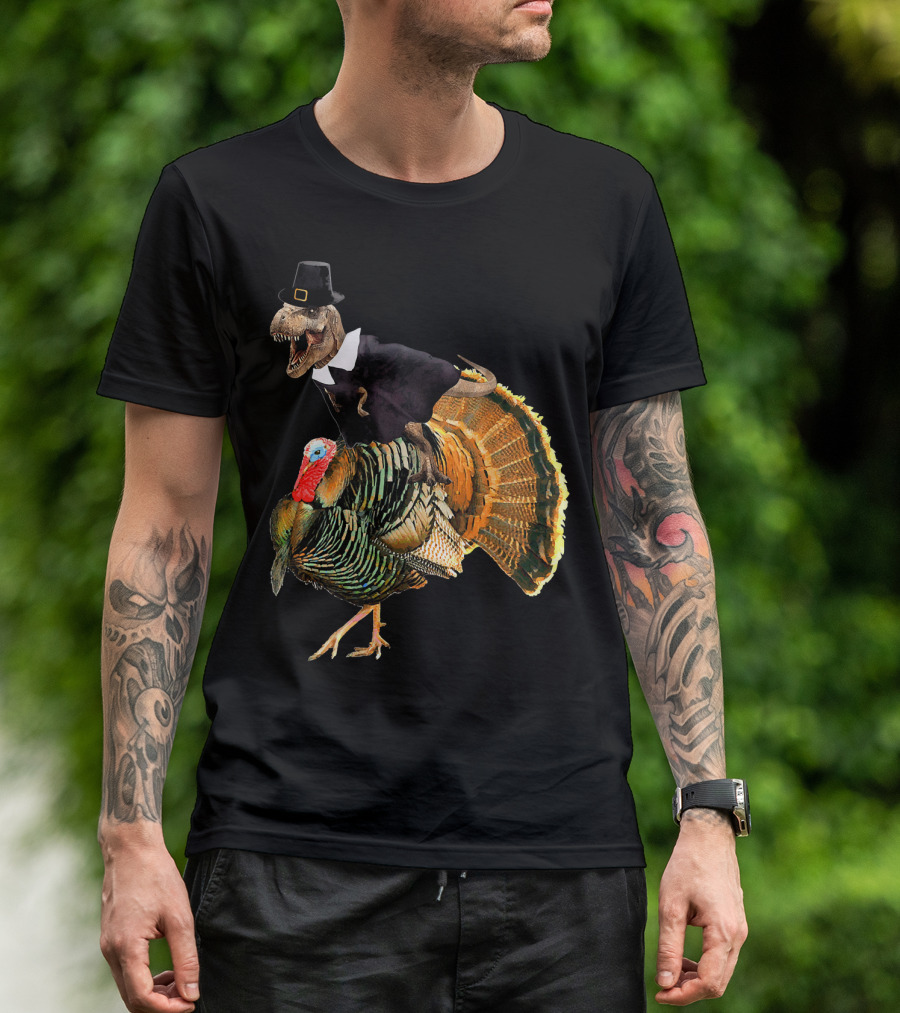 Dinosaur Pilgrim Costume Riding Turkey Thanksgiving Humor T-Shirt