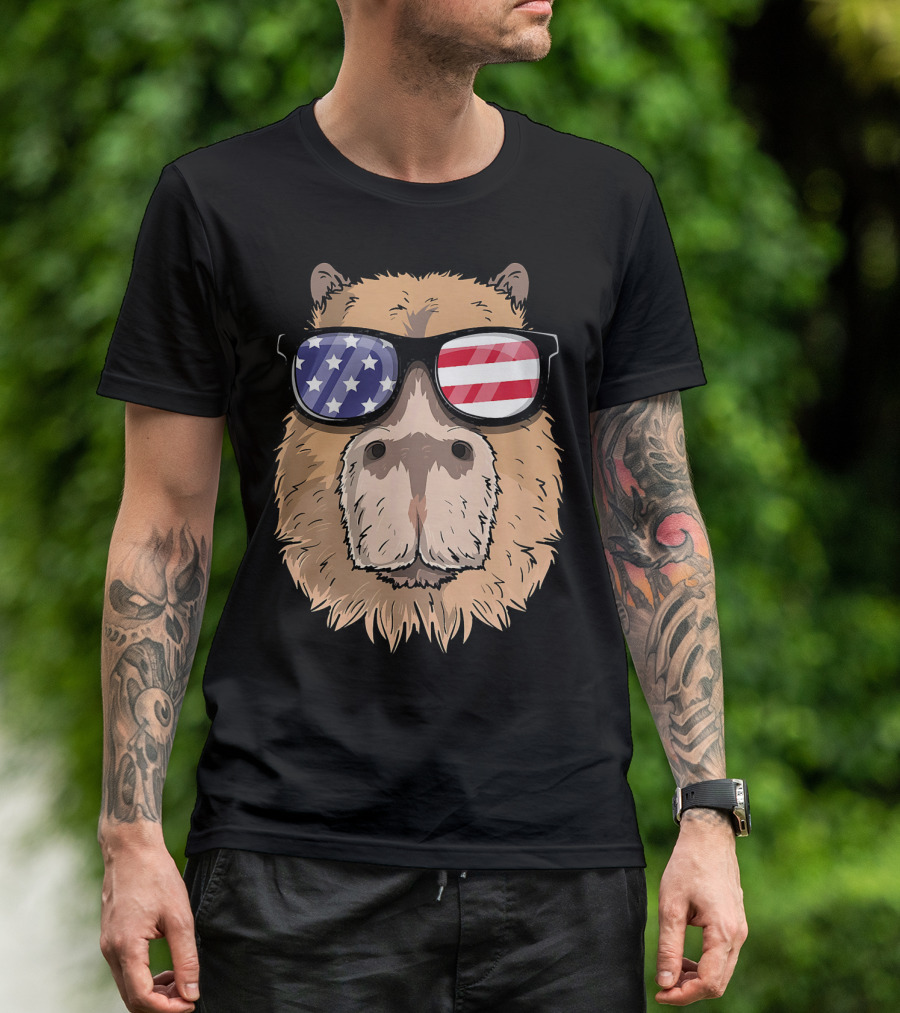 Capybara Patriotic USA 4th Of July Ameri Sunglasses T-Shirt