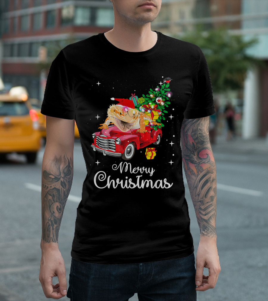 Merry Christmas Bearded Dragon Santa Hat Red Truck Christmas Tree Presents T-Shirt