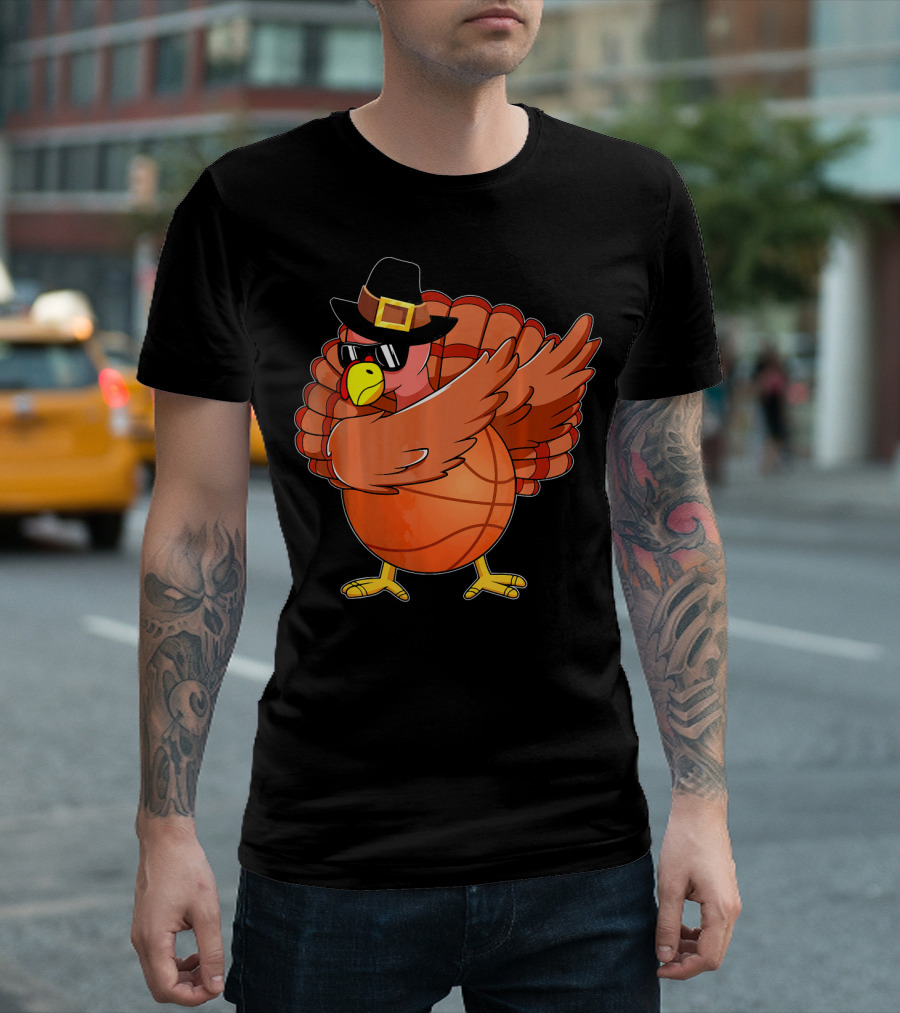 Dabbing Turkey Basketball Pilgrim Hat Thankful Thanksgiving T-Shirt