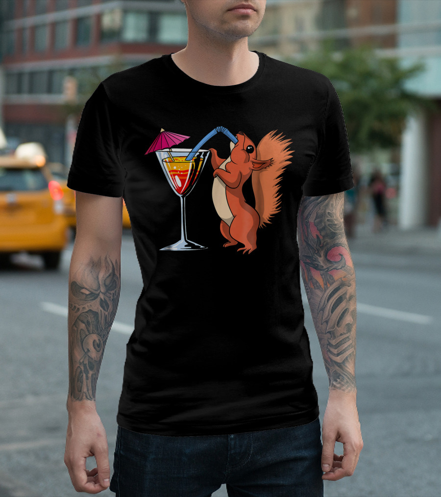 Cute Squirrel Enjoying a Cocktail Party Drink T-Shirt