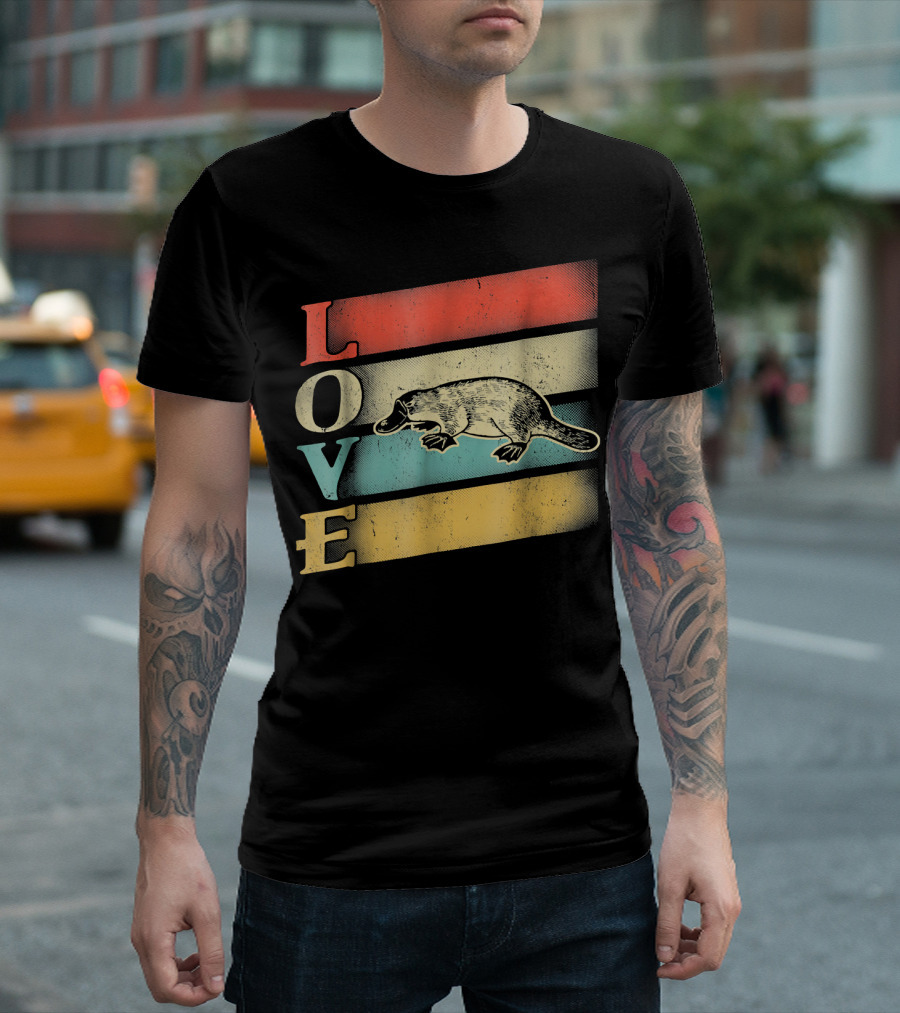 Distressed Vintage Love Platypus Retro Stripes T-Shirt