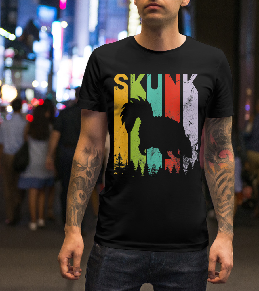 Skunk Vintage Retro Style Silhouette Forest Stripes T-Shirt