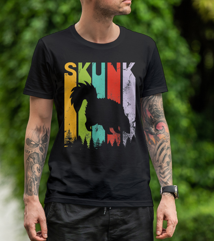 Skunk Vintage Retro Style Silhouette Forest Stripes T-Shirt