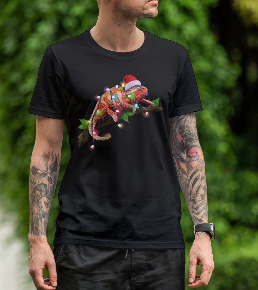 Chameleon Wrapped In Christmas Lights With Santa Hat T-Shirt