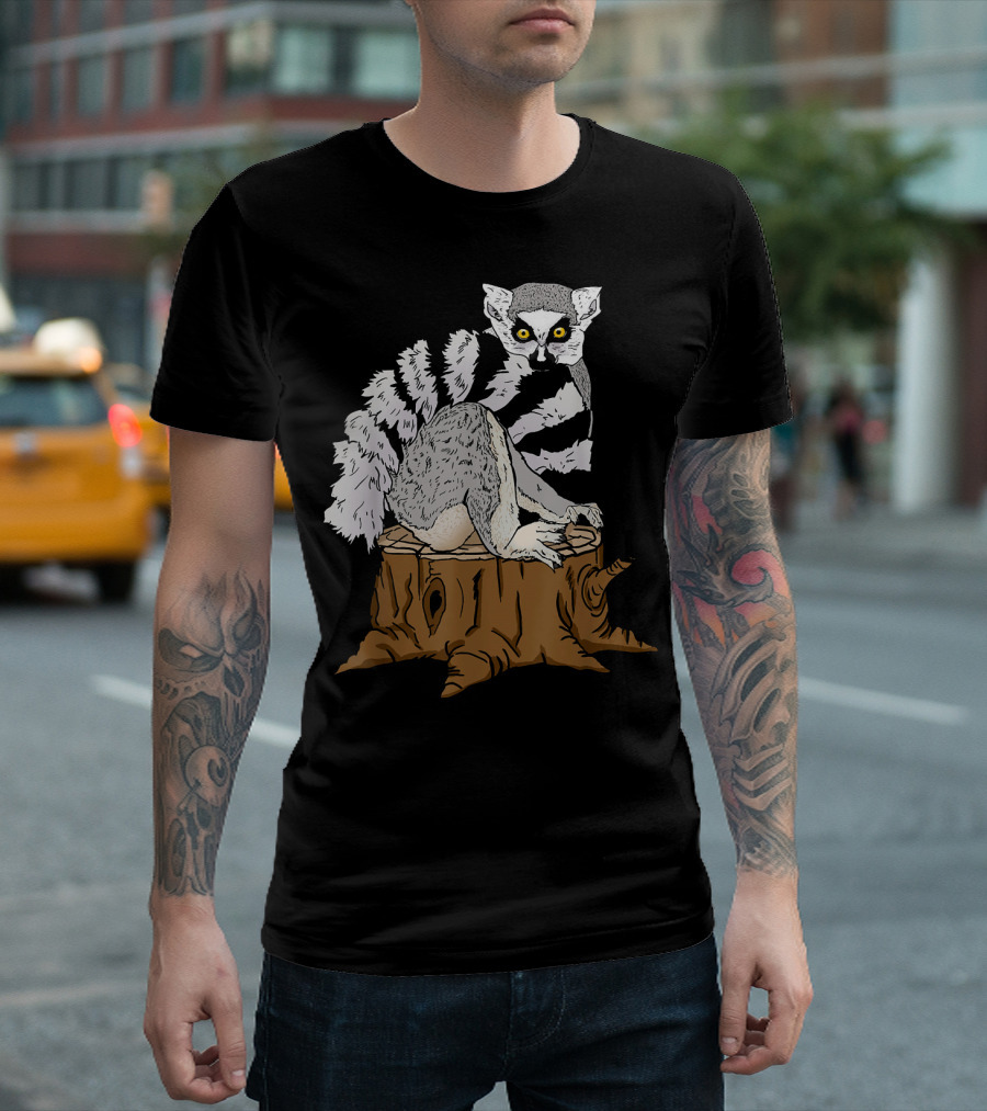 Funny Lemur Sitting on Tree Stump T-Shirt