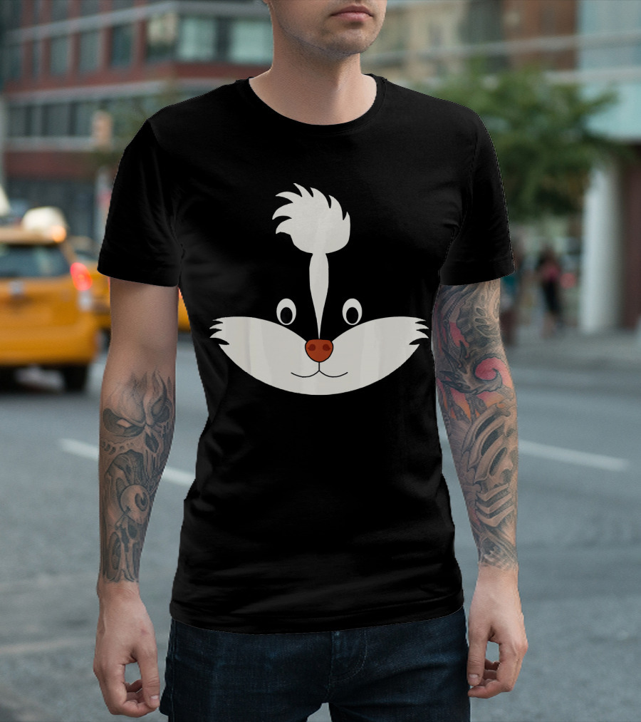 Funny Halloween Awesome Skunk Face Costume T-Shirt