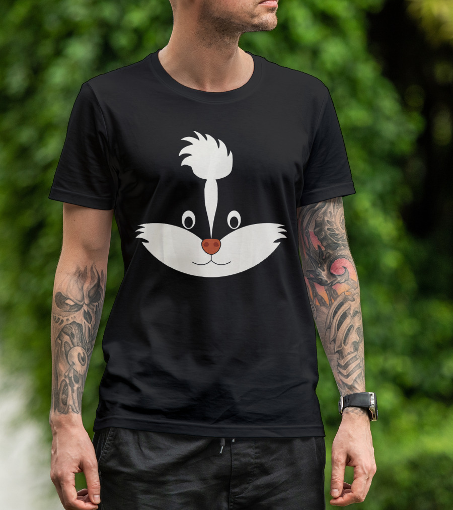 Funny Halloween Awesome Skunk Face Costume T-Shirt