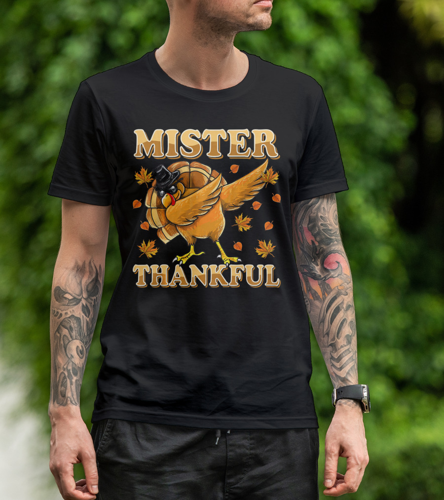 Mister Thankful Cute Dabbing Turkey With Hat And Autumn Leaves T-Shirt