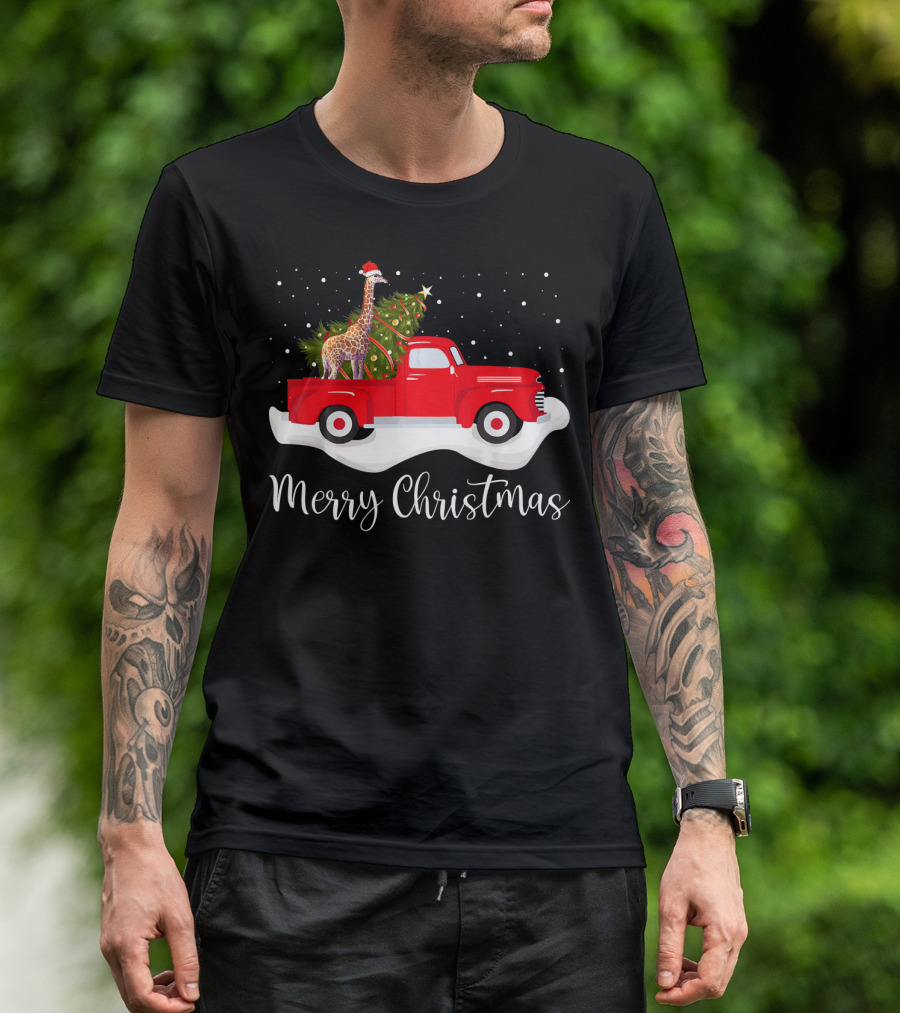 Merry Christmas Red Truck With Giraffe And Christmas Tree T-Shirt
