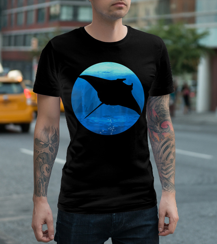 Manta Ray Scuba Diving Ocean Coral Reef Adventure T-Shirt