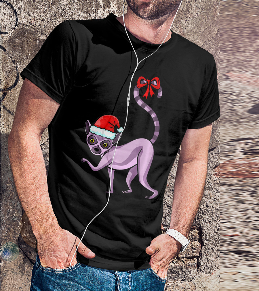Lemur Santa Hat Madagascar Christmas T-Shirt