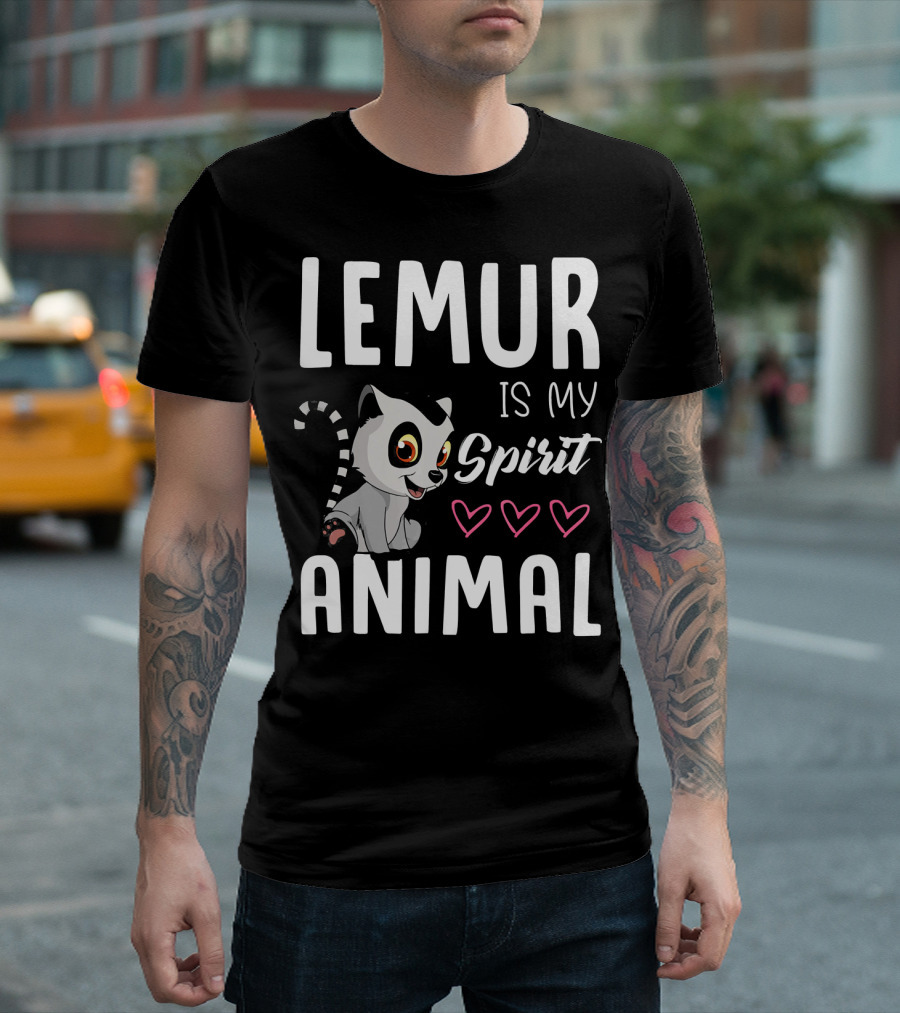 LEMUR IS MY SPIRIT ANIMAL WITH HEARTS AND CUTE CARTOON LEMUR T-Shirt