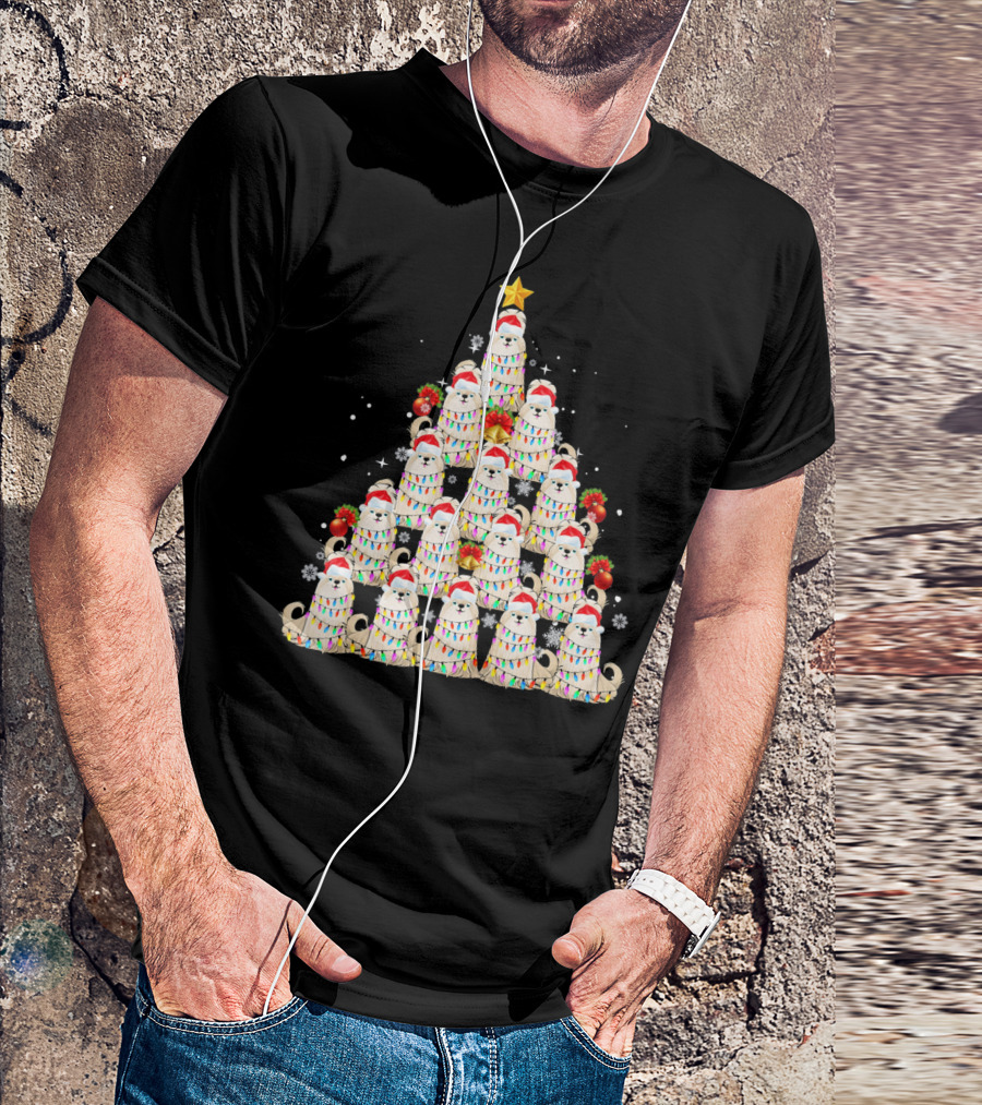 Santa Hat Shih Tzu Dog Christmas Tree Pyramid T-Shirt