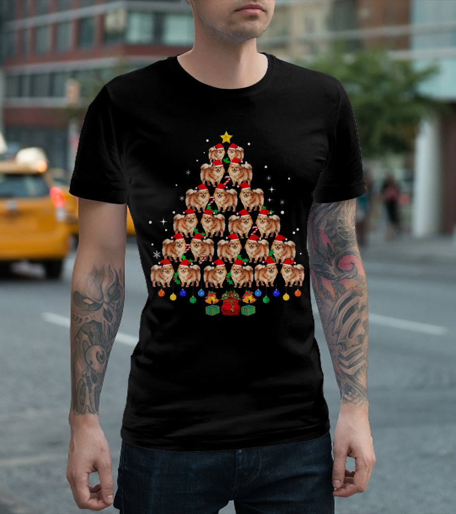 Funny Pomeranian Christmas Tree with Santas and Presents T-Shirt