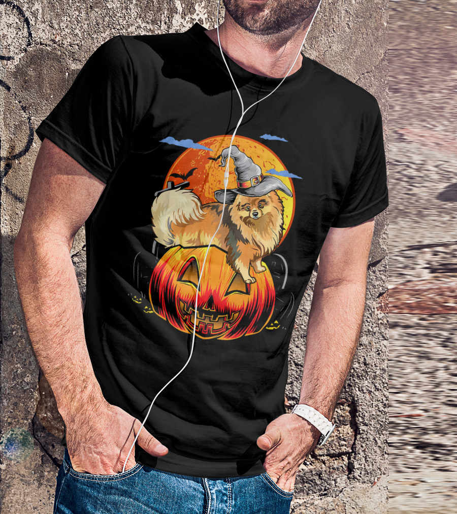 Pomeranian Halloween Pumpkin Witch Hat Moon And Bats T-Shirt