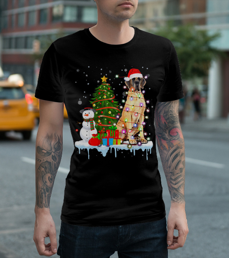 Great Dane Santa Hat Christmas Tree Lights Snowman Presents T-Shirt