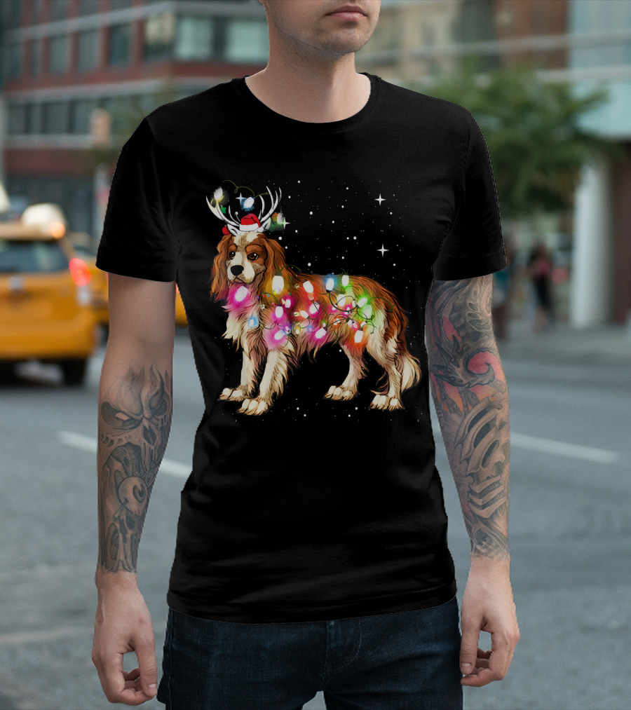 Christmas Lights Cavalier King Charles Reindeer Antlers Santa Hat T-Shirt