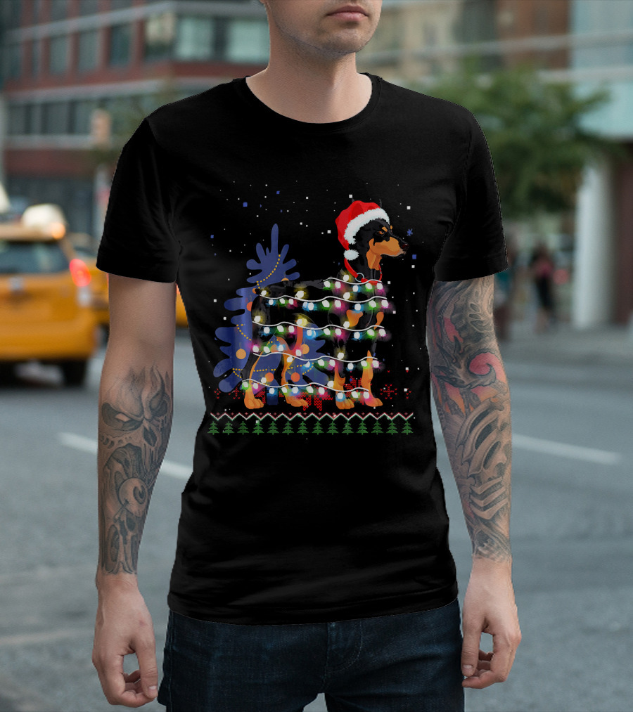 Doberman Christmas Tree Lights Santa Hat T-Shirt