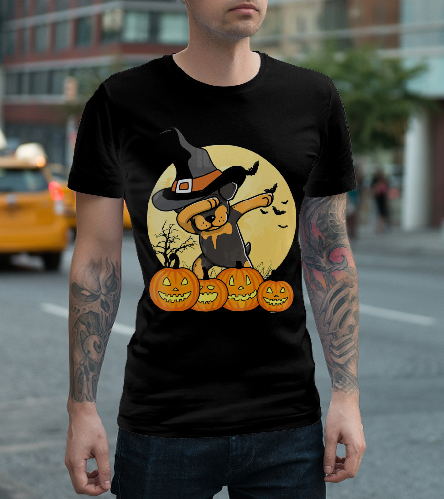 Dabbing Rottweiler Halloween Witch Hat Pumpkins Full Moon Bats T-Shirt