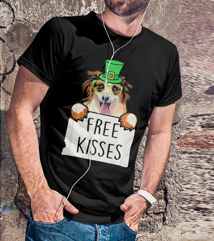 Free Kisses Papillon Dog St Patri St Patrick's Day Green Hat T-Shirt