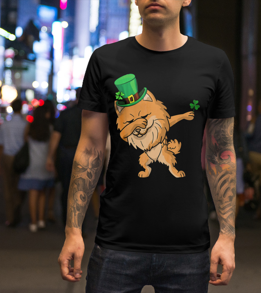 Dabbing Pomeranian Leprechaun With Shamrock T-Shirt