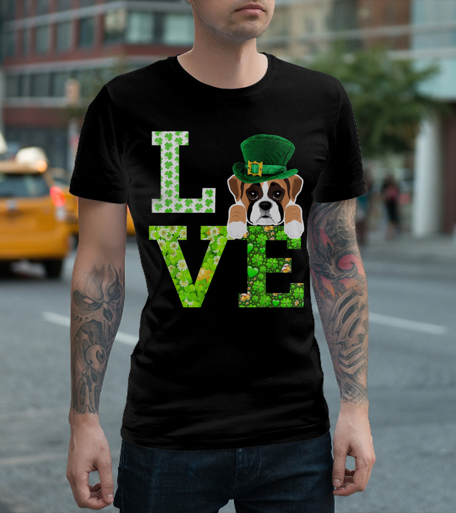 Love St. Patrick's Day Boxer Dog Wearing Leprechaun Hat with Shamrocks T-Shirt
