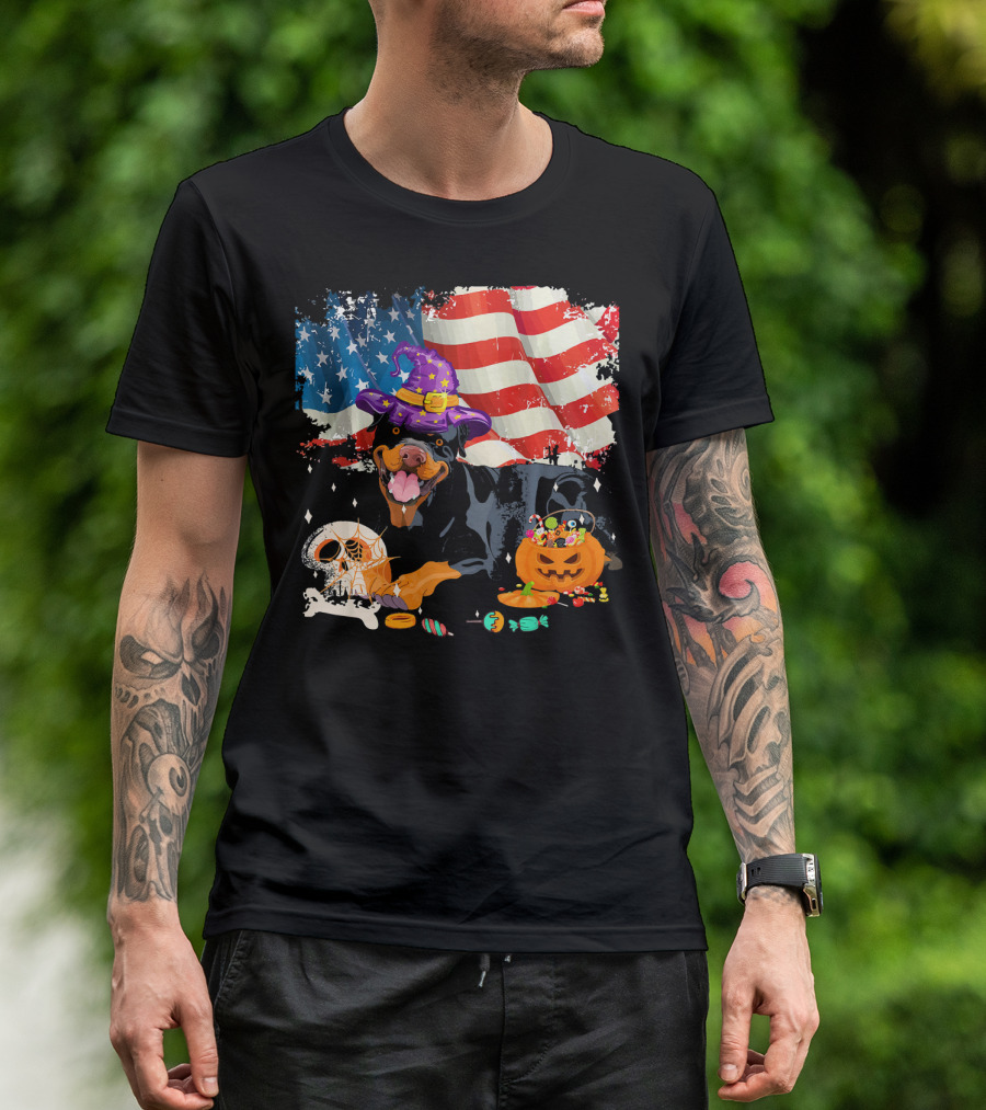 Rottweiler Halloween Wizard With American Flag And Pumpkin Candy T-Shirt