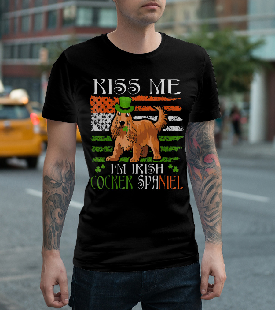 Kiss Me I'm Irish Cocker Spaniel St Patrick's Day Dog With Shamrocks And Flag T-Shirt