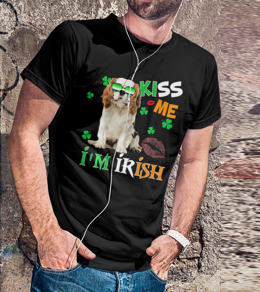 Kiss Me I'm Irish Cavalier Kin With Shamrocks And Sunglasses T-Shirt