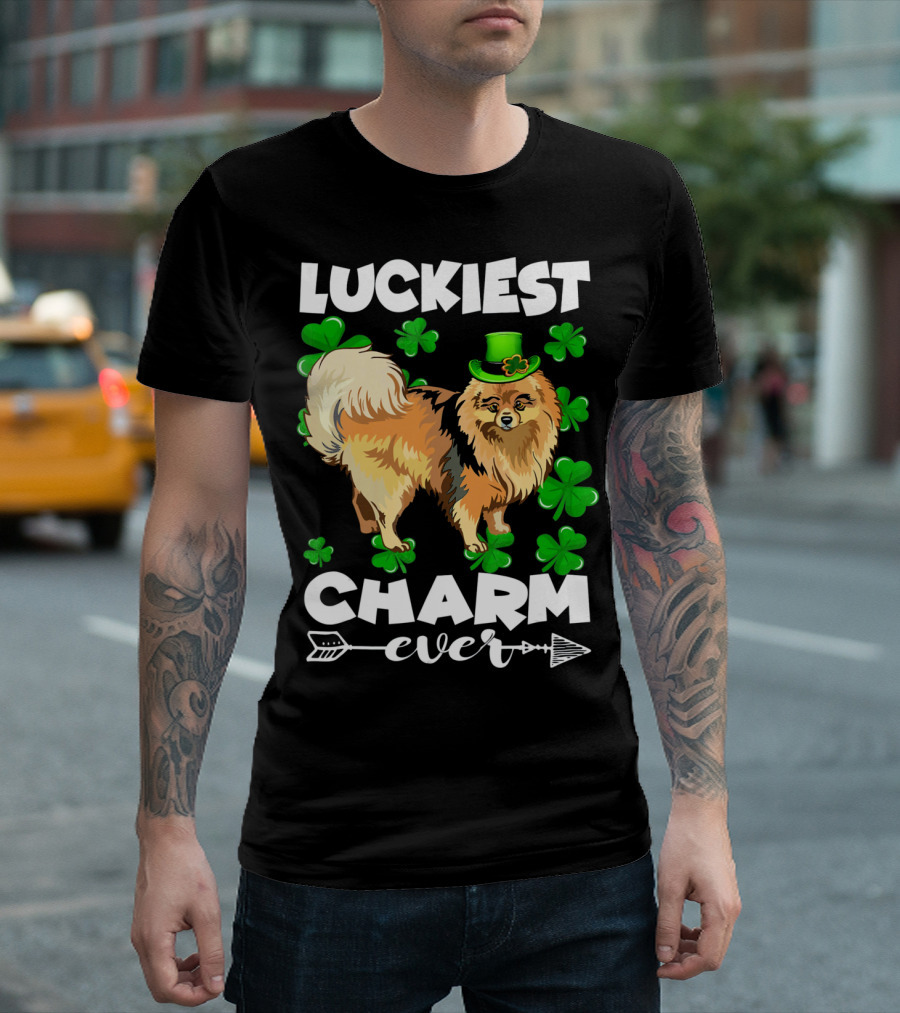 Luckiest Charm Ever Pomeranian St Patrick's Day Clover Hat T-Shirt