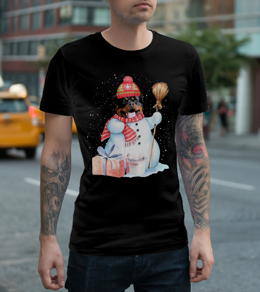 Rottweiler Snowman Holiday Winter Night Scene T-Shirt