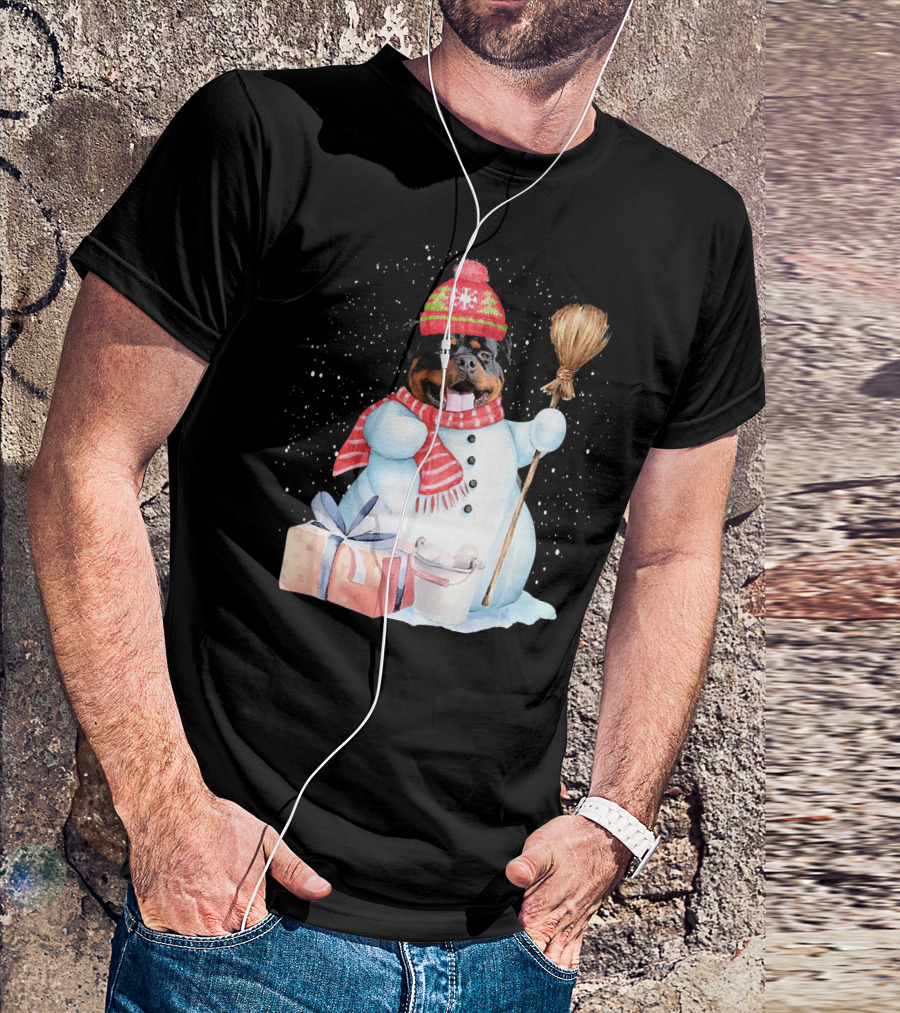 Rottweiler Snowman Holiday Winter Night Scene T-Shirt