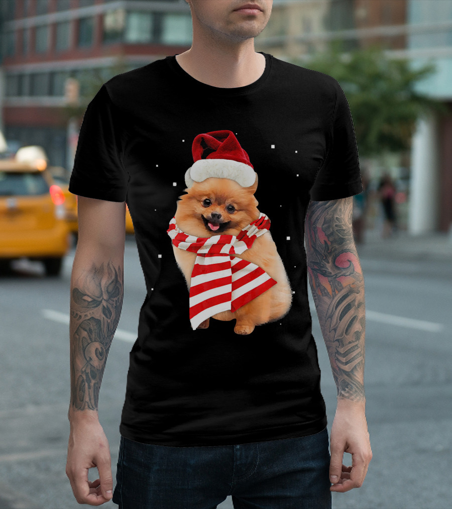 Pomeranian Santa Merry Christmas Dog In Holiday Hat And Scarf T-Shirt