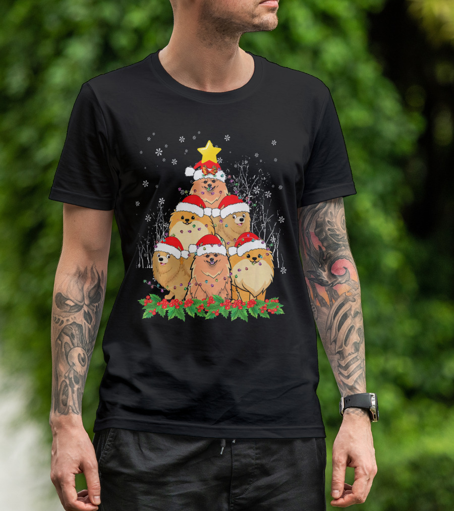 Pomeranian Christmas Tree With Santa Hats And Snowflakes T-Shirt