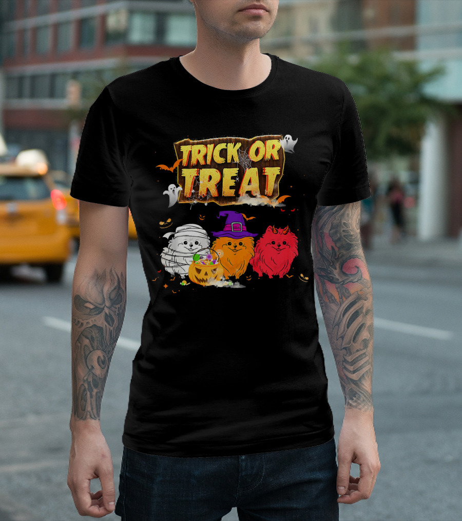 Trick or Treat Pomeranian Halloween Dogs with Ghosts and Pumpkin T-Shirt