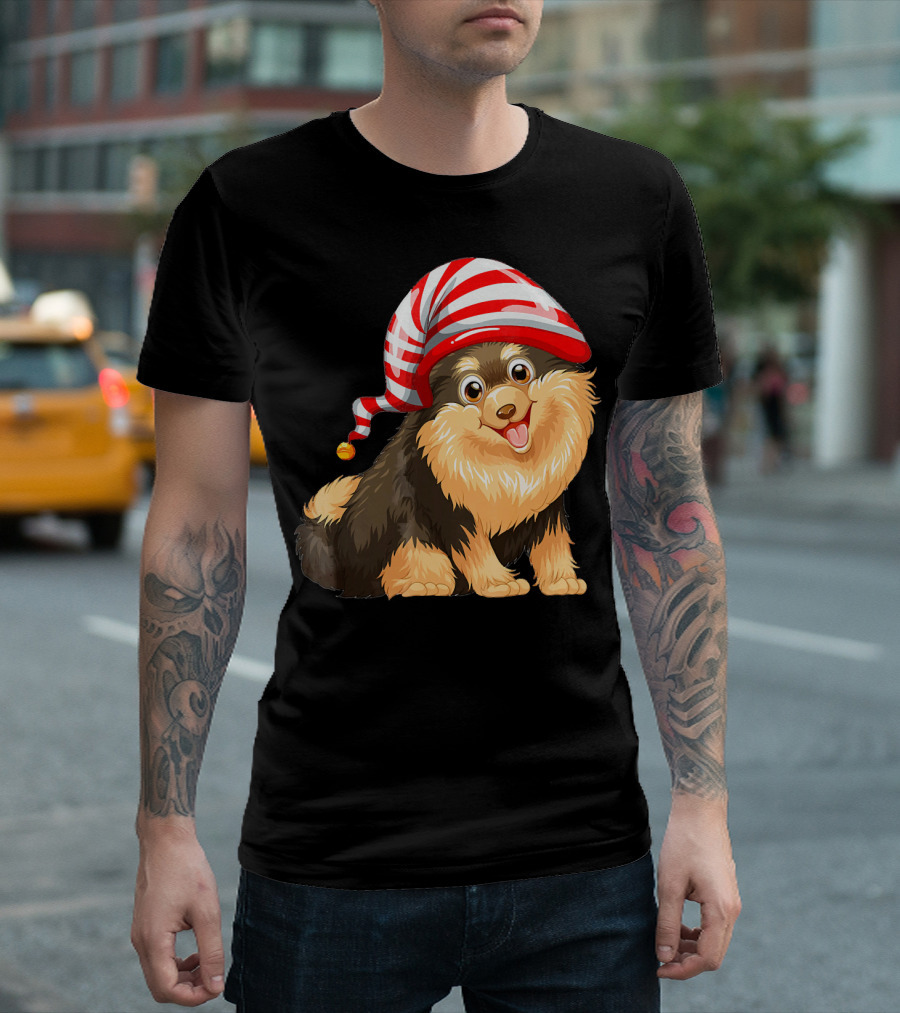 Pomeranian Dog in Christmas Santa Hat Pomerania T-Shirt