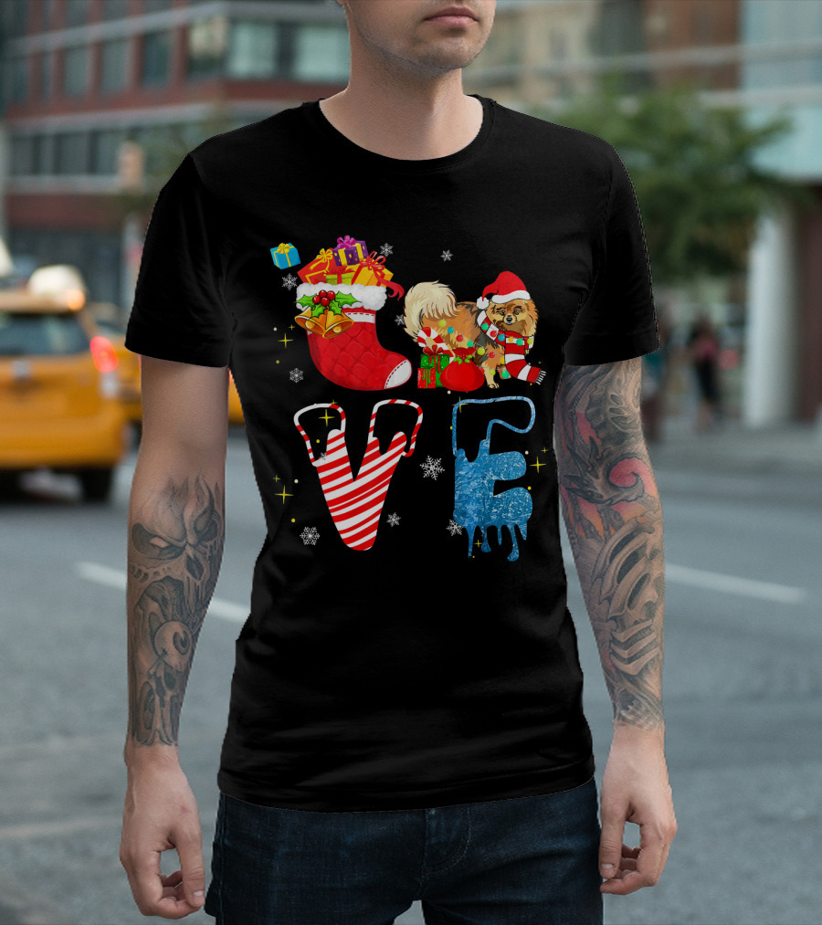 Pomeranian Merry Christmas Stocking Love T-Shirt