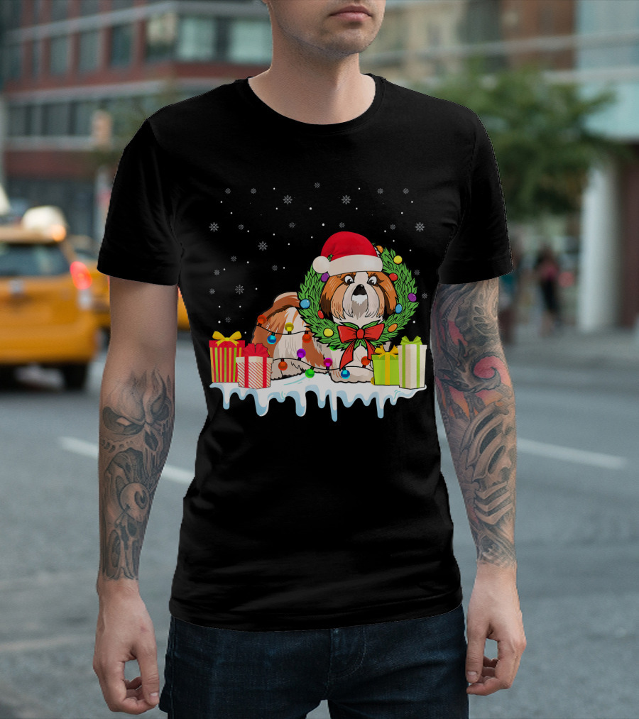 Shih Tzu Christmas Santa Hat Wreath Festive Gifts Snowflakes T-Shirt